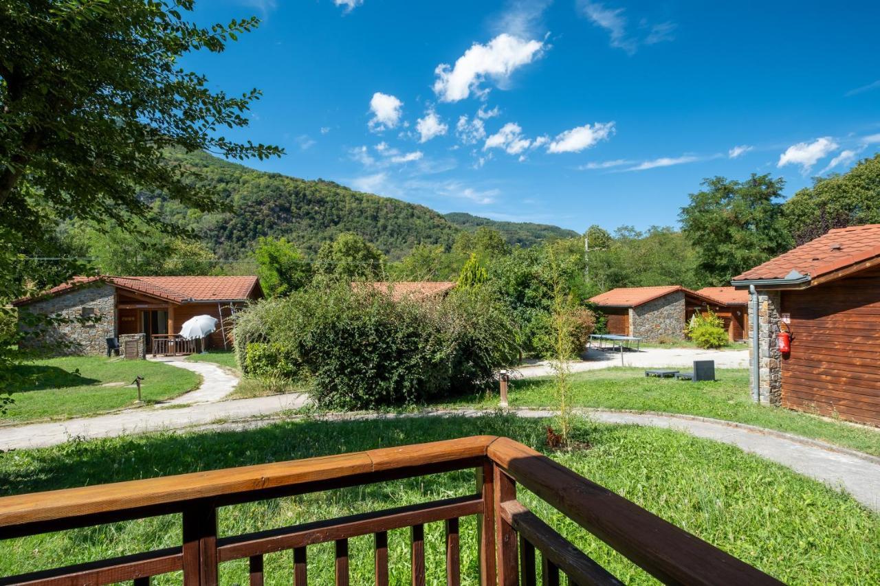 Le Hameau Du Comte De Foix - 11 Chalets En Ariege Mercus-Garrabet Esterno foto