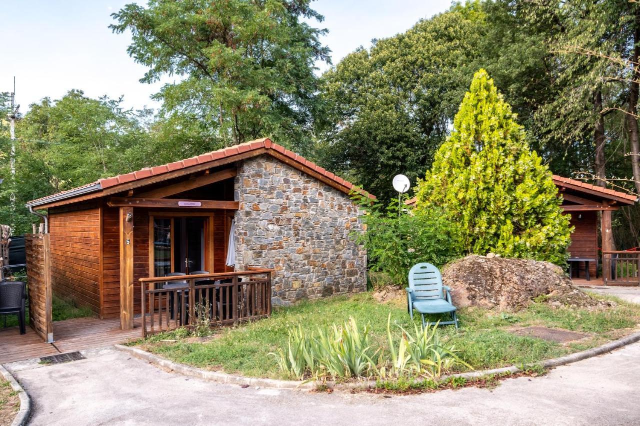 Le Hameau Du Comte De Foix - 11 Chalets En Ariege Mercus-Garrabet Esterno foto
